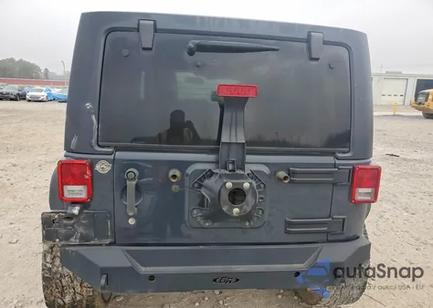 2016 Jeep Wrangler Unlimited Sport z USA, uszkodzony, nr VIN 1C4BJWDG6GL258564